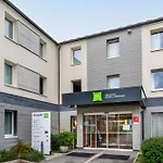 Ibis Styles Geneve Aeroport Hotel 3*