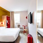 Ibis Styles Geneve Aeroport