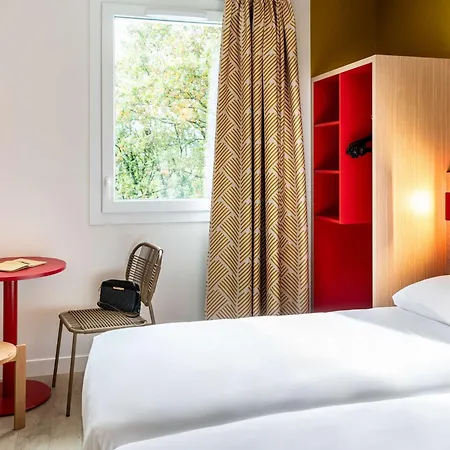 Ibis Styles Geneve Aeroport 3*
