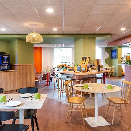 Ibis Styles Geneve Aeroport Hotel 3*