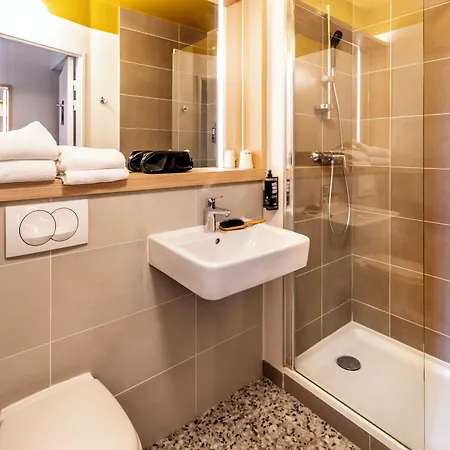 Ibis Styles Geneve Aeroport 3*